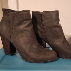 Fergalicious Grey Ankle Boots Size 11